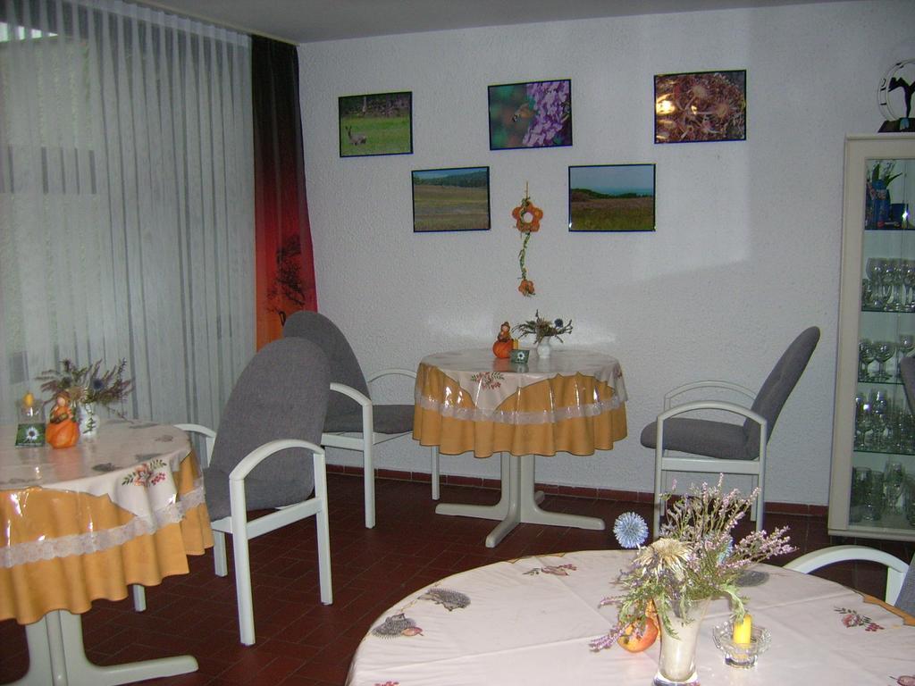 Gaestehaus Hochrhoenblick Schönau an der Brend Værelse billede