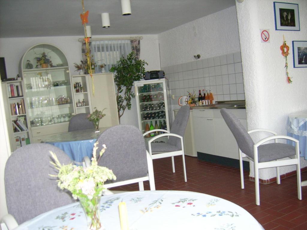 Gaestehaus Hochrhoenblick Schönau an der Brend Eksteriør billede